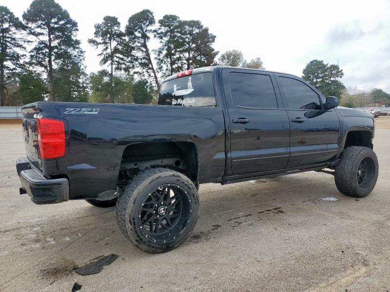 Photo 3 from auction – 2017 CHEVROLET SILVERADO with VIN 3GCUKREC1HG417900