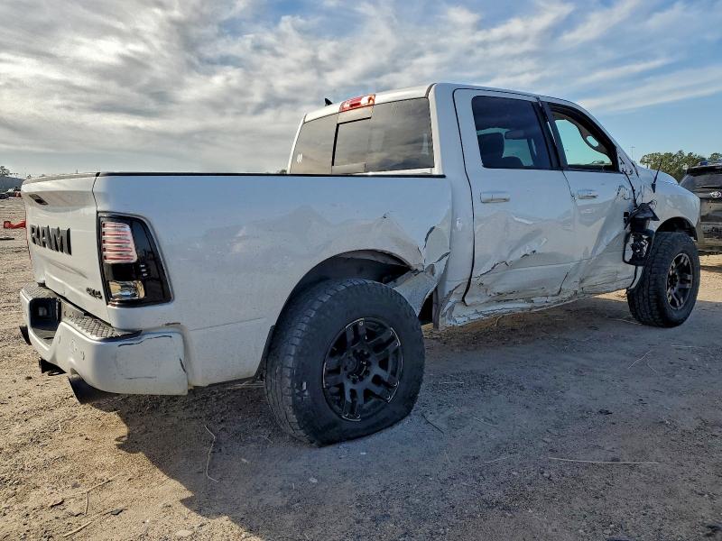 Photo 3 from auction – 2017 RAM 1500 SPORT with VIN 1C6RR7MT7HS858230