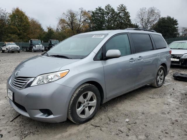 TOYOTA SIENNA LE 2017 with VIN 5TDKZ3DCXHS883151 - Photo from auction