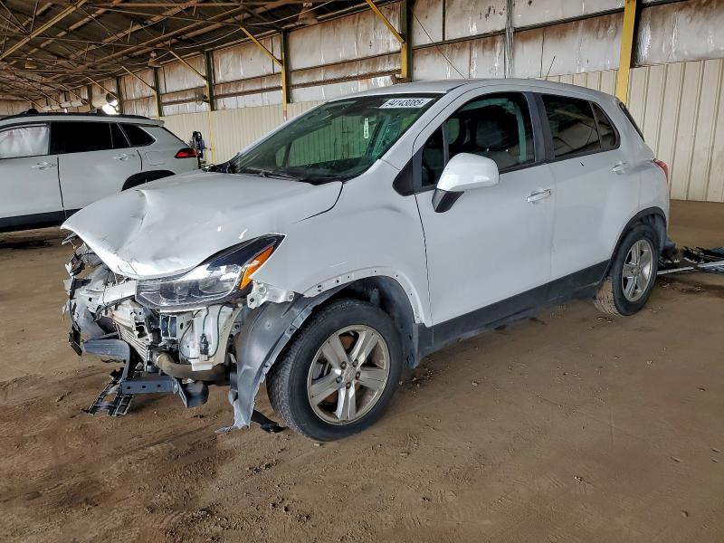 CHEVROLET TRAX 2019 with VIN 3GNCJKSB8KL354351 - Photo from auction