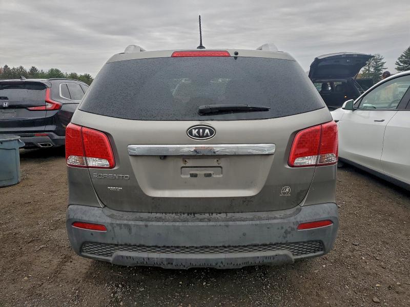 Photo 6 from auction – 2012 KIA SORENTO BA with VIN 5XYKTDA68CG286253