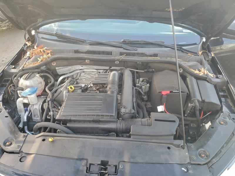Photo 11 from auction – 2017 VOLKSWAGEN JETTA S with VIN 3VW2B7AJ0HM268877