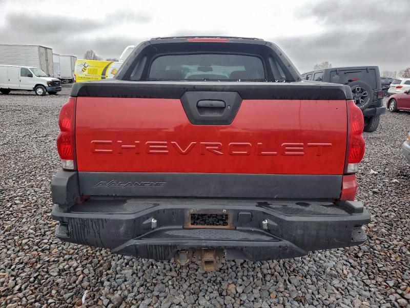 Photo 6 from auction – 2002 CHEVROLET AVALANCHE with VIN 3GNEK13T72G120086