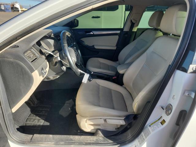 Photo 7 from auction – 2017 VOLKSWAGEN JETTA SE with VIN 3VWDB7AJ8HM320085
