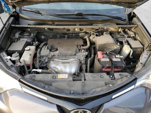 Photo 12 from auction – 2017 TOYOTA RAV4 XLE with VIN JTMRFREV8HJ138681
