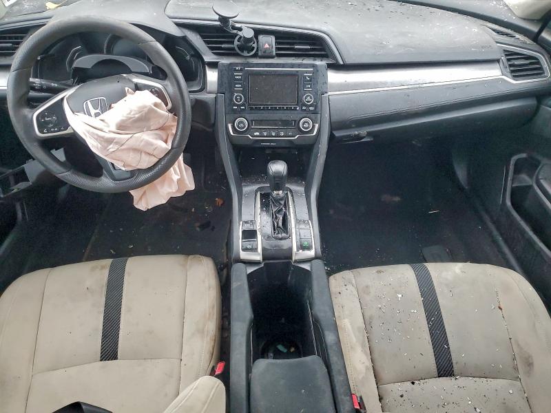Photo 8 from auction – 2018 HONDA CIVIC LX with VIN 19XFC2F52JE042274