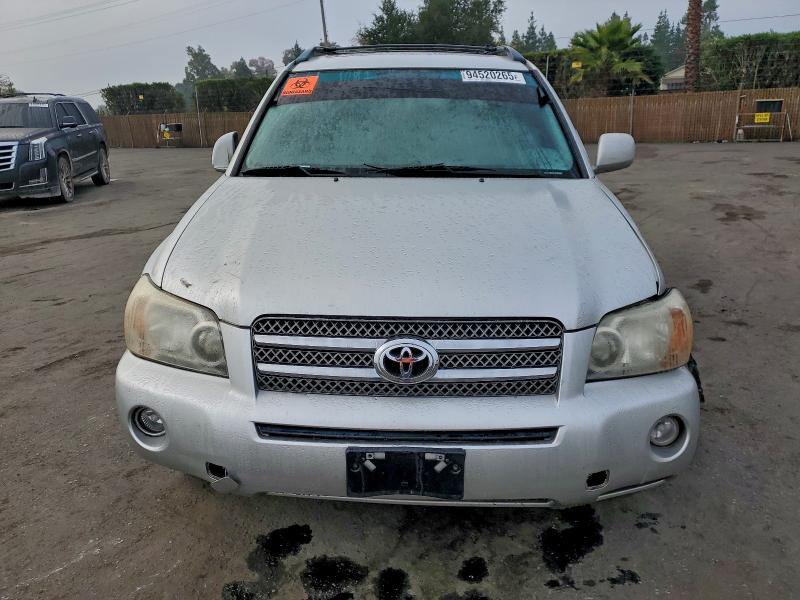 Photo 5 from auction – 2007 TOYOTA HIGHLANDER with VIN JTEEW21A370039114