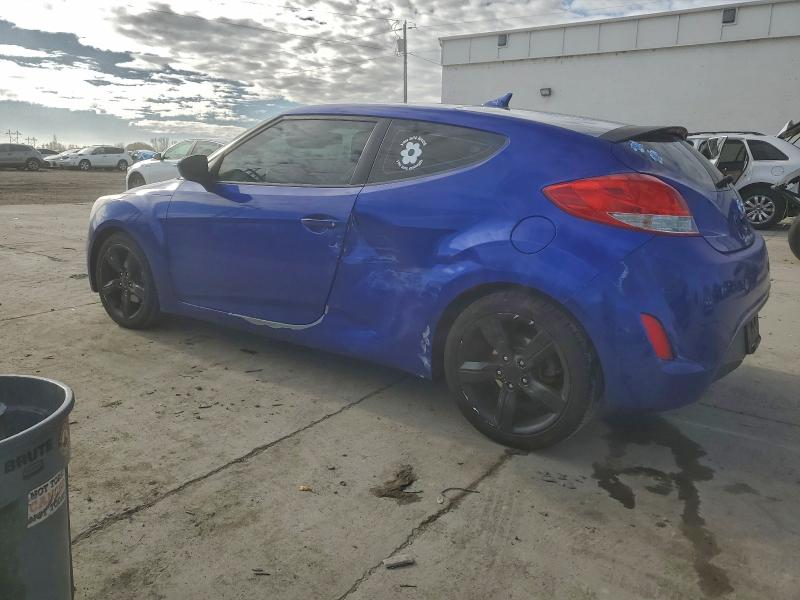 Photo 2 from auction – 2012 HYUNDAI VELOSTER with VIN KMHTC6AD1CU042520