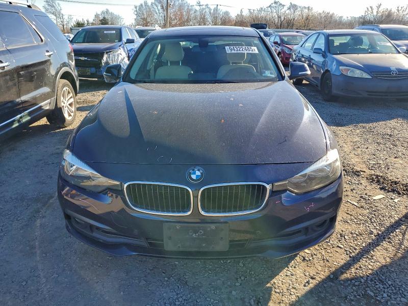Photo 5 from auction – 2017 BMW 320 XI with VIN WBA8E5G50HNU41495