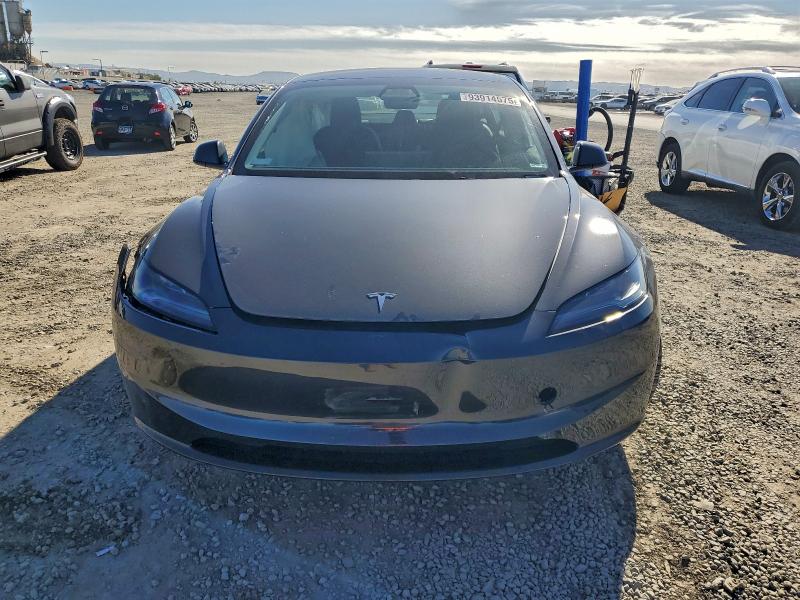 Photo 5 from auction – 2025 TESLA MODEL 3 with VIN 5YJ3E1EA5SF982151