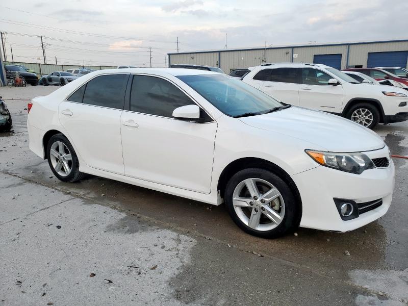 Photo 4 from auction – 2014 TOYOTA CAMRY L with VIN 4T1BF1FK3EU399326