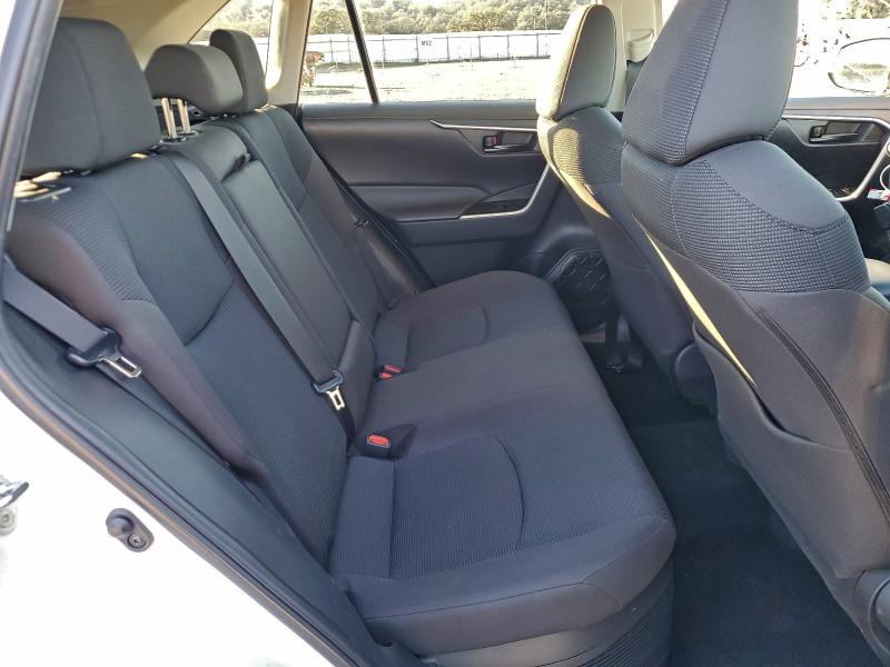 Photo 11 from auction – 2023 TOYOTA RAV4 LE with VIN 4T3MWRFV5PU087259