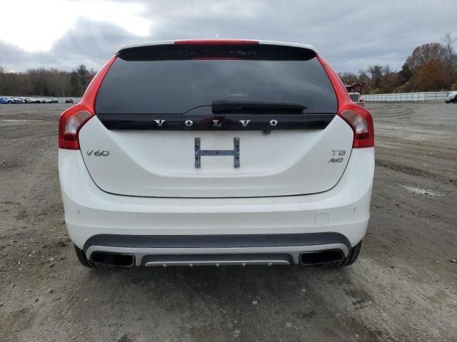 Photo 6 from auction – 2015 VOLVO V60 CROSS with VIN YV4612HK8F1000451