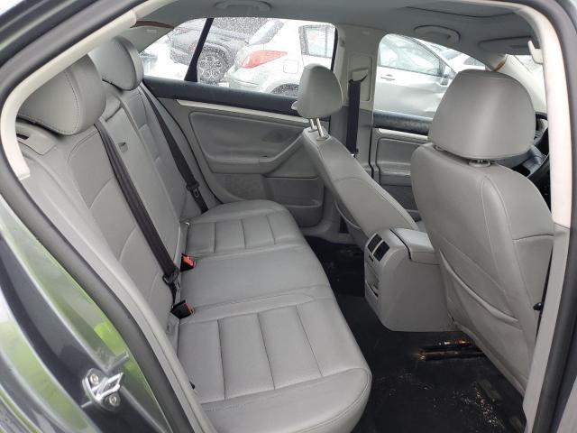 Photo 10 from auction – 2007 VOLKSWAGEN JETTA WOLF with VIN 3VWEG71K77M195299