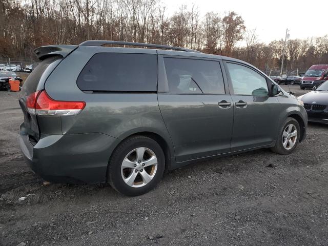 Photo 3 from auction – 2013 TOYOTA SIENNA with VIN 5TDKK3DC3DS366319