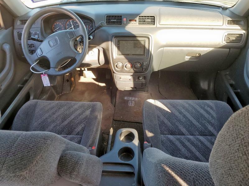 Photo 8 from auction – 2001 HONDA CR-V LX with VIN JHLRD284X1S003382