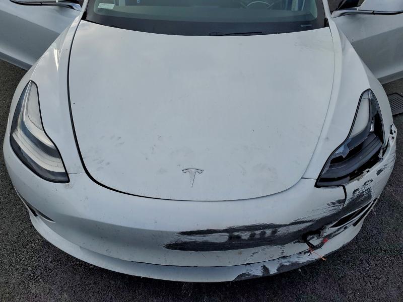Photo 11 from auction – 2018 TESLA MODEL 3 with VIN 5YJ3E1EAXJF046248