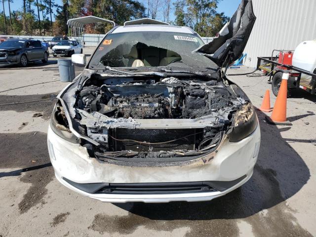 Photo 5 from auction – 2015 VOLVO XC60 T5 PR with VIN YV440MDK7F2716375