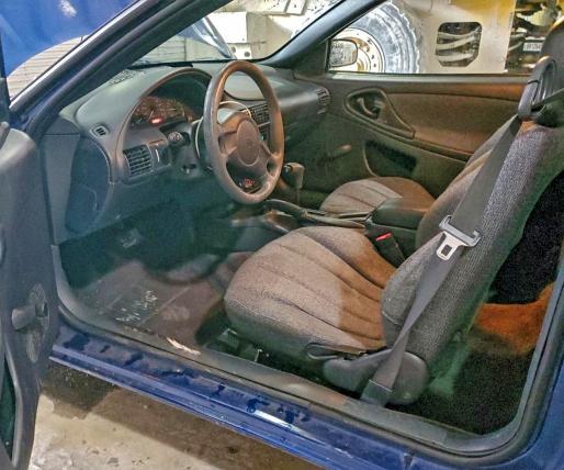 Photo 8 from auction – 2004 CHEVROLET CAVALIER with VIN 1G1JC12F947232105