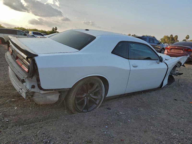Photo 3 from auction – 2016 DODGE CHALLENGER with VIN 2C3CDZAG7GH183490