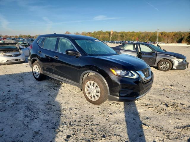 Photo 4 from auction – 2018 NISSAN ROGUE S with VIN 5N1AT2MT2JC789856