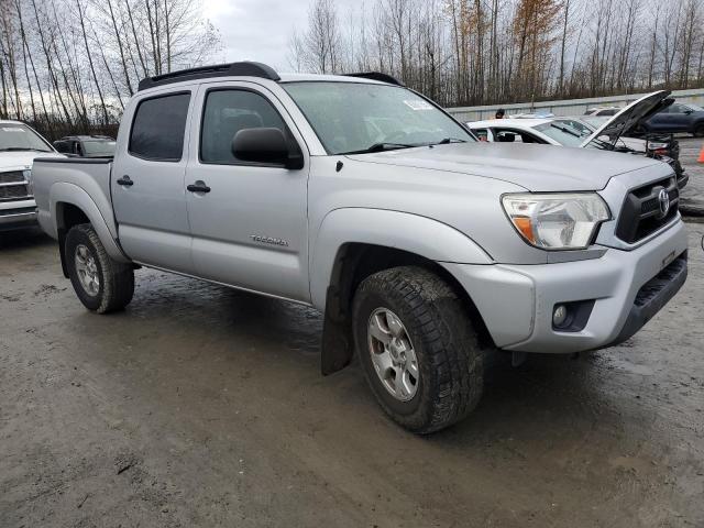 Photo 4 from auction – 2013 TOYOTA TACOMA DOU with VIN 3TMLU4EN1DM115903