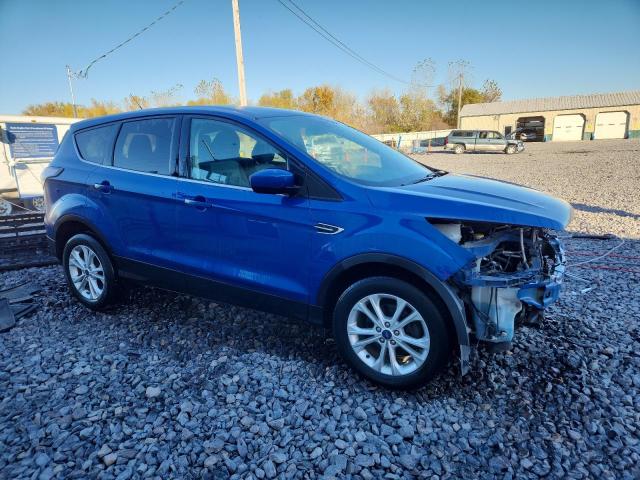Photo 4 from auction – 2017 FORD ESCAPE SE with VIN 1FMCU0GD0HUE14728