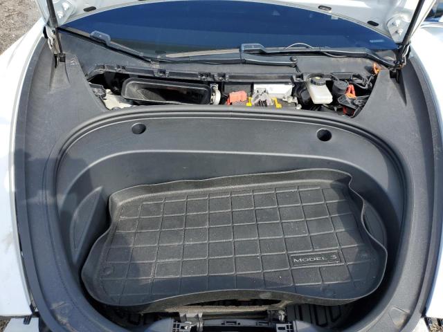 Photo 11 from auction – 2019 TESLA MODEL 3 with VIN 5YJ3E1EB8KF493364