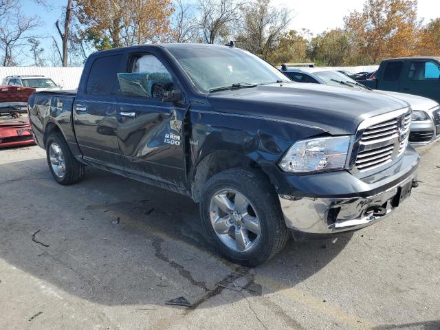 Фото 4 с аукциона – 2017 RAM 1500 SLT с VIN 3C6RR7LT3HG525029