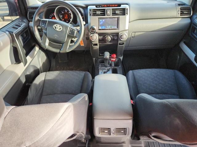 Photo 8 from auction – 2010 TOYOTA 4RUNNER SR with VIN JTEBU5JR5A5016959