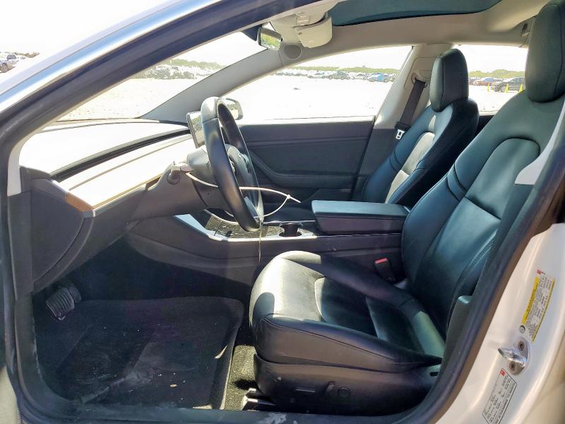 Photo 7 from auction – 2017 TESLA MODEL 3 with VIN 5YJ3E1EA5HF003138