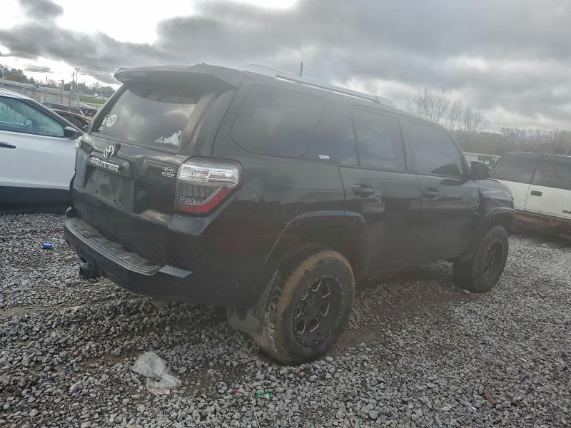 Photo 3 from auction – 2015 TOYOTA 4RUNNER SR with VIN JTEBU5JR9F5227881