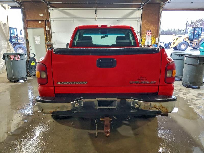 Photo 6 from auction – 2001 CHEVROLET SILVERADO with VIN 1GCEK14V01Z137206