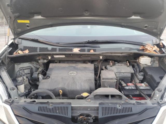 Photo 12 from auction – 2012 TOYOTA SIENNA LE with VIN 5TDKK3DCXCS183658