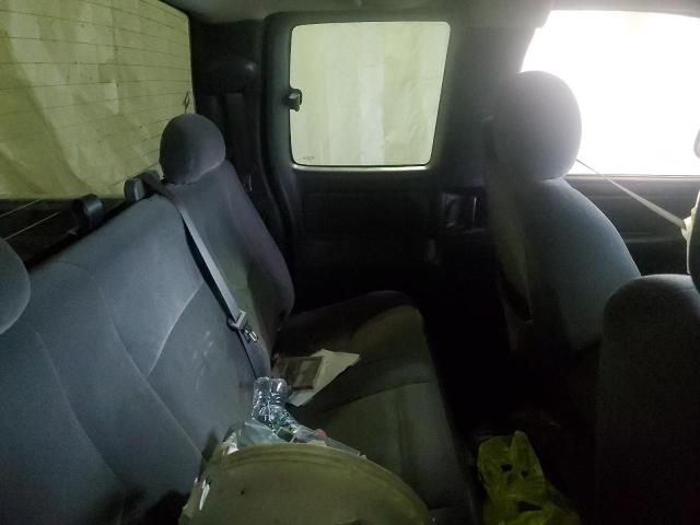 Photo 10 from auction – 2006 CHEVROLET SILVERADO with VIN 1GCEK19BX6Z184703