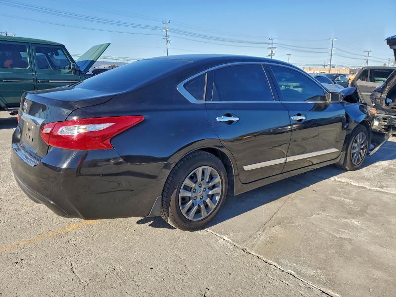 Photo 3 from auction – 2016 NISSAN ALTIMA 2.5 with VIN 1N4AL3APXGN330546