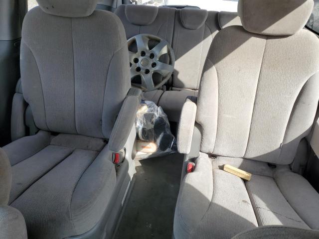 Photo 11 from auction – 2006 KIA SEDONA EX with VIN KNDMB233266095132