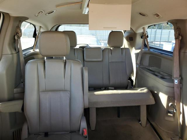 Photo 10 from auction – 2012 CHRYSLER TOWN & COU with VIN 2C4RC1CG5CR195620