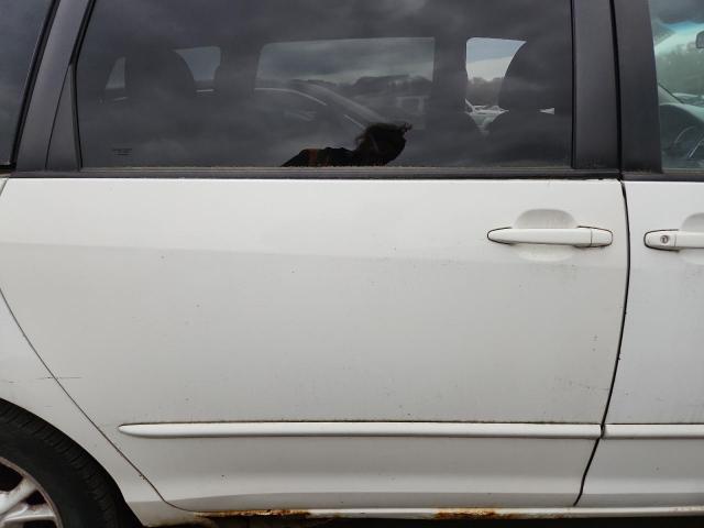 Photo 10 from auction – 2005 TOYOTA SIENNA with VIN 5TDBA23C85S043755
