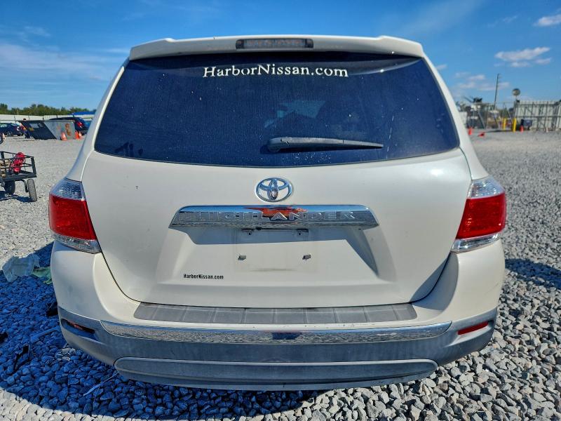Photo 6 from auction – 2013 TOYOTA HIGHLANDER with VIN 5TDZA3EH4DS040668