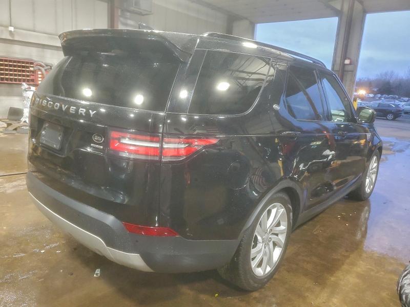 Photo 3 from auction – 2017 LAND ROVER DISCOVERY with VIN SALRRBBV2HA011677