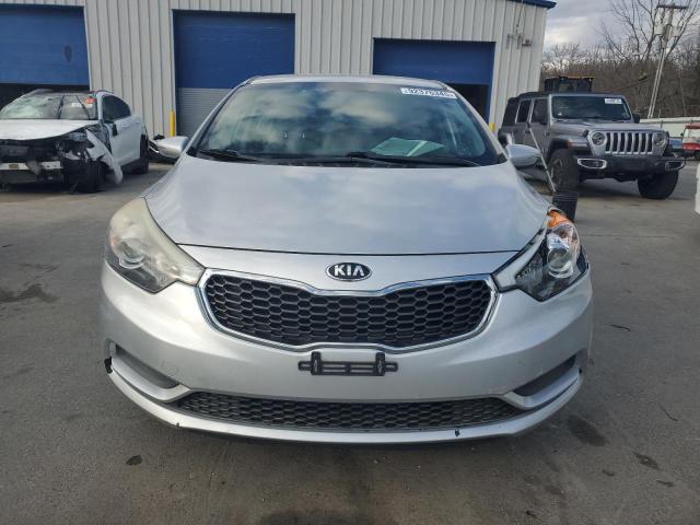 Photo 5 from auction – 2015 KIA FORTE LX with VIN KNAFX4A67F5385226