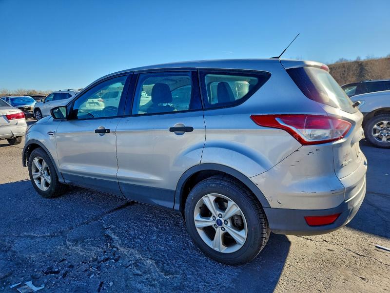 Zdjęcie 2 z aukcji – 2015 FORD ESCAPE S z VIN 1FMCU0F79FUA47790