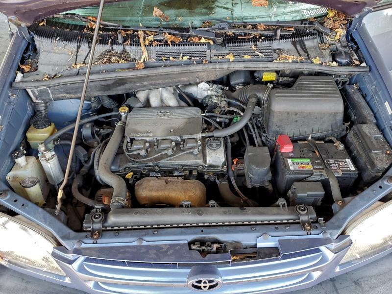 Photo 12 from auction – 2000 TOYOTA SIENNA CE with VIN 4T3ZF19C5YU274035