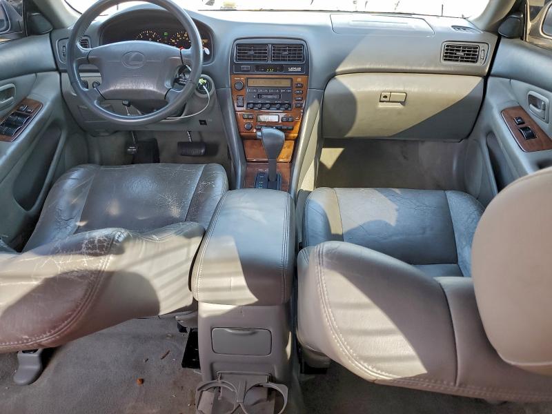 Photo 8 from auction – 2001 LEXUS ES 300 with VIN JT8BF28G510335579