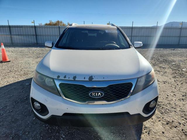 Photo 5 from auction – 2013 KIA SORENTO LX with VIN 5XYKT4A65DG324698
