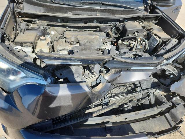 Photo 11 from auction – 2017 TOYOTA RAV4 LE with VIN JTMZFREV9HJ707537