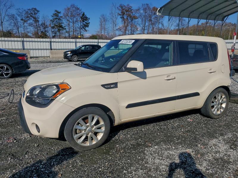 KIA SOUL 2013 with VIN KNDJT2A53D7542451 - Photo from auction