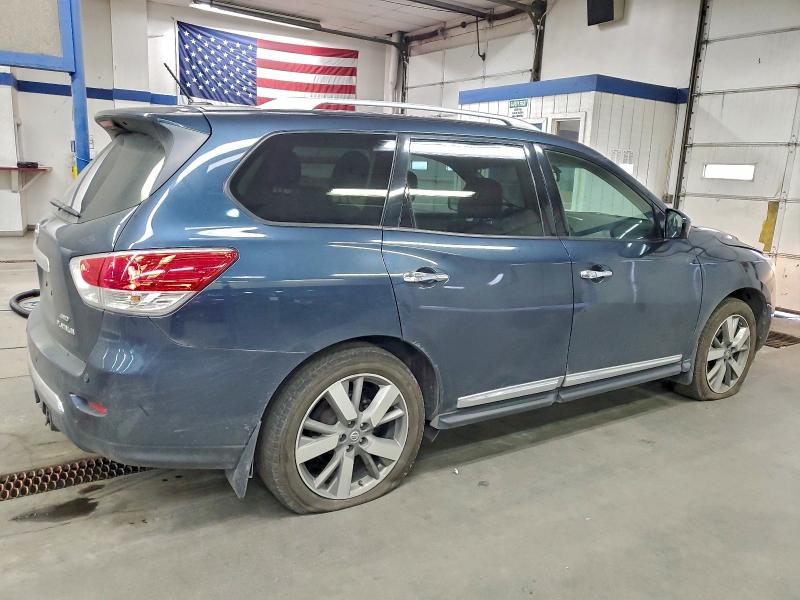 Photo 3 from auction – 2015 NISSAN PATHFINDER with VIN 5N1AR2MM1FC700227