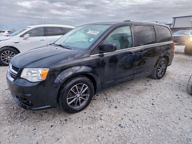 DODGE GRAND CARA 2017 with VIN 2C4RDGCG6HR561737 - Photo from auction